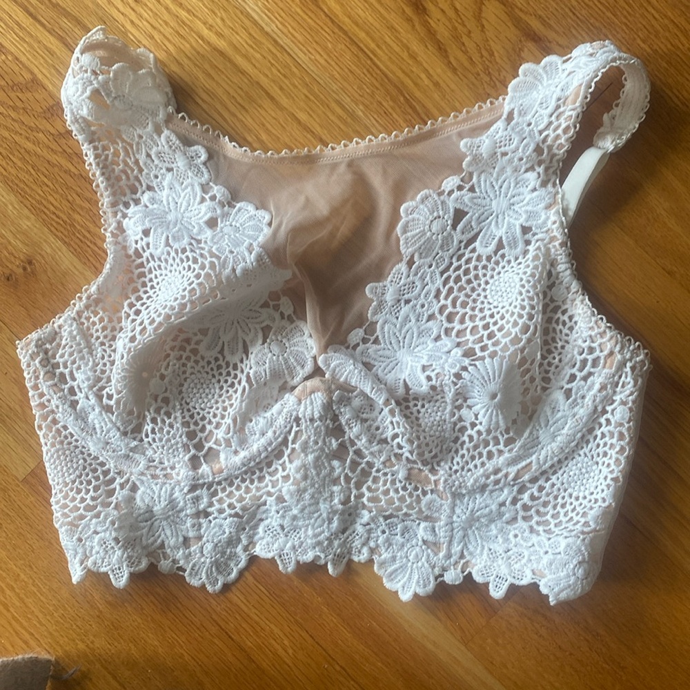 Victoria’s Secret dream angel cream sheer bra 34d